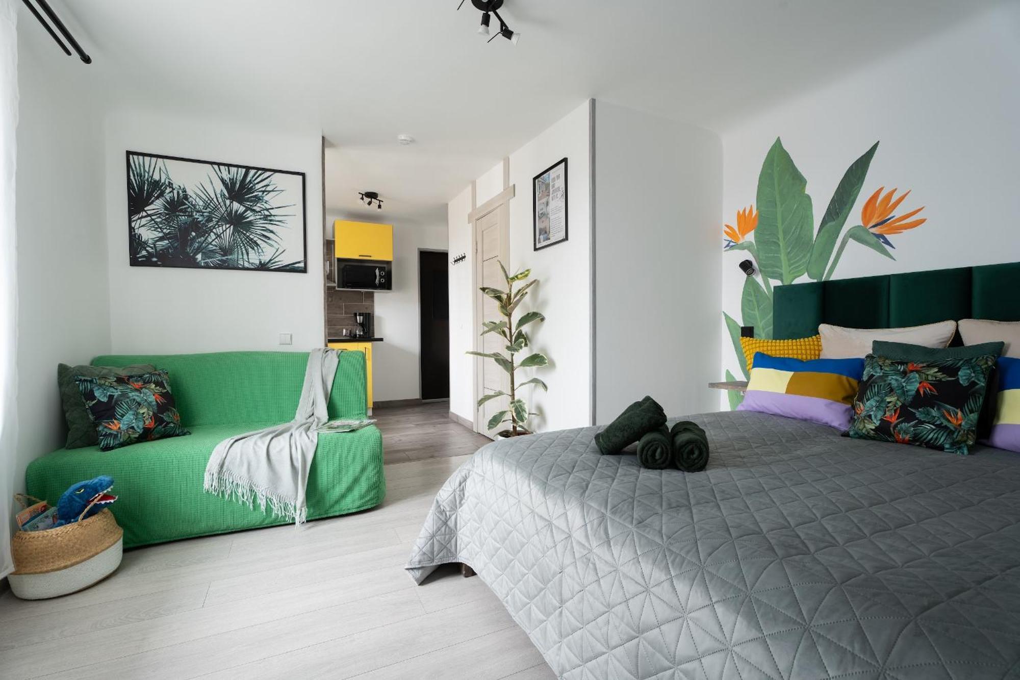 Green Garden & Private Parking Apartments With Playground Riga Exterior photo